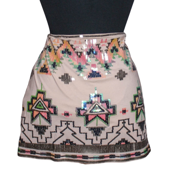 Express Mini Skirt Tribal Sequin Print Size M - Picture 2 of 3